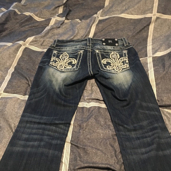 Miss Me size 27 jeans - Picture 3 of 5